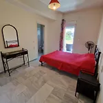 Maria\'S Sharing Apartment